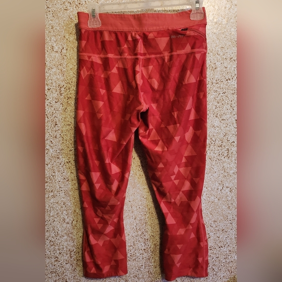 Nike Dry Fit Running Capris Red WM - Picture 3 of 5